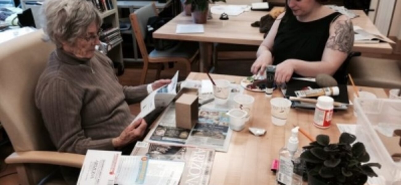Art as therapy: Painter Amanda Russel shares her skills, history at Providence Portland Medical Center