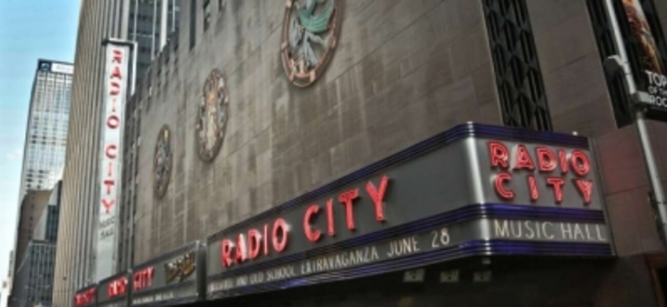 Female Art Deco muralist gets long-overdue praise 