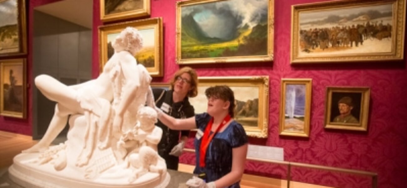 Welcoming Art Lovers With Disabilities
