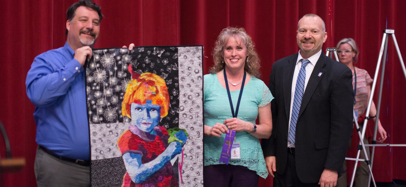 Guests Get a Closer Look at Art in Tacoma