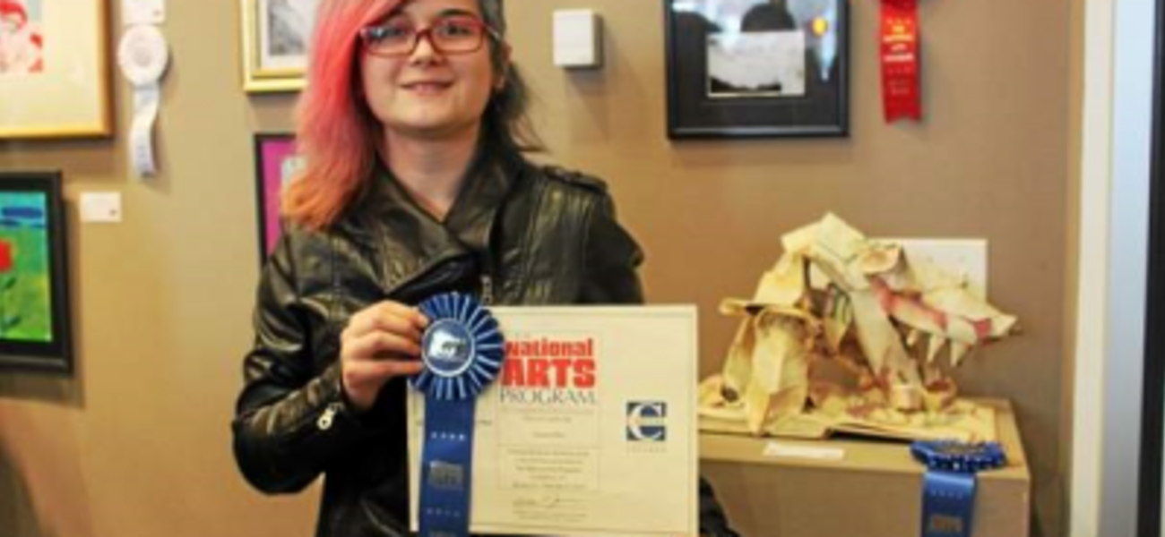 Three Middletown students receive art awards