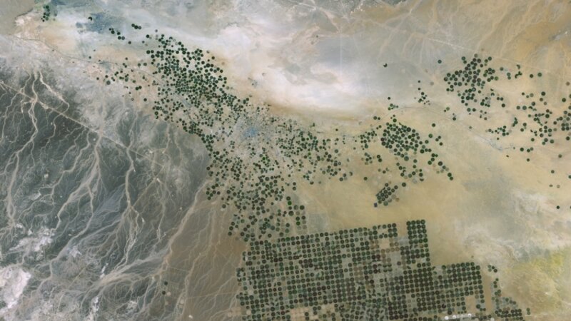 Satellite Imagery by Jeremy J Starn, and USGS Landsat 8 Satellite 