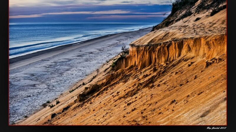 Sandy cliff at Cape Cod