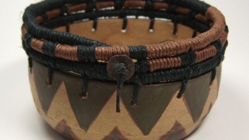 Clay Bottom Wooven Top Catchall