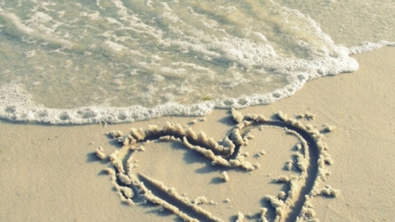 I heart Beach