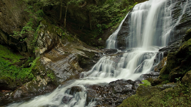 Moss Glen Falls