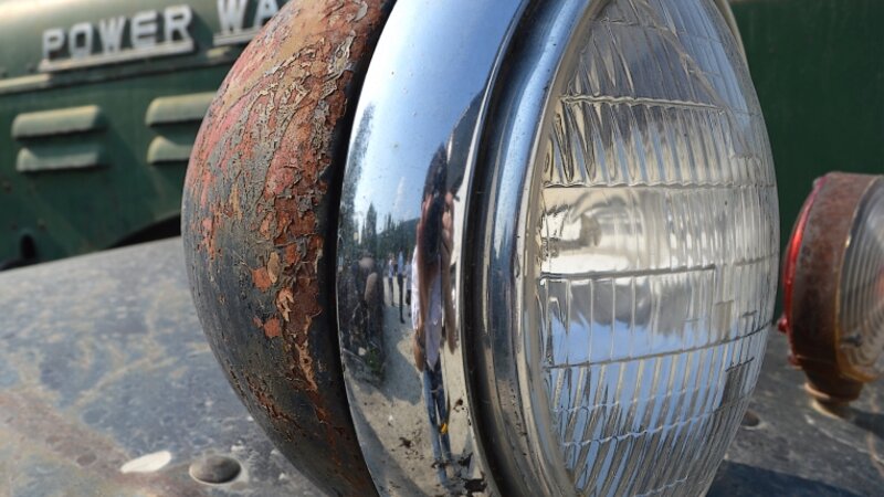 Reflections. Find me you can.