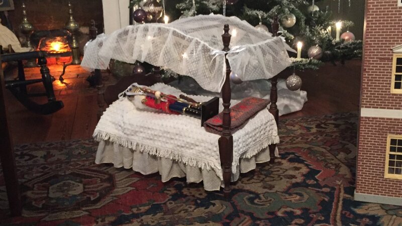Christmas Doll Bed