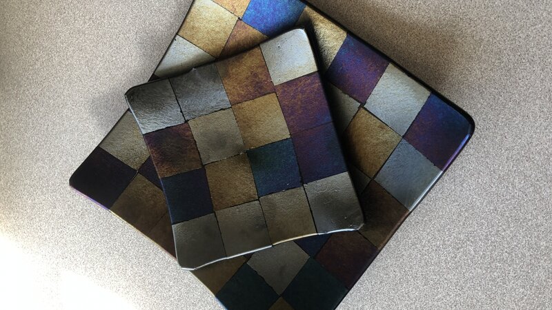 Irid Squares