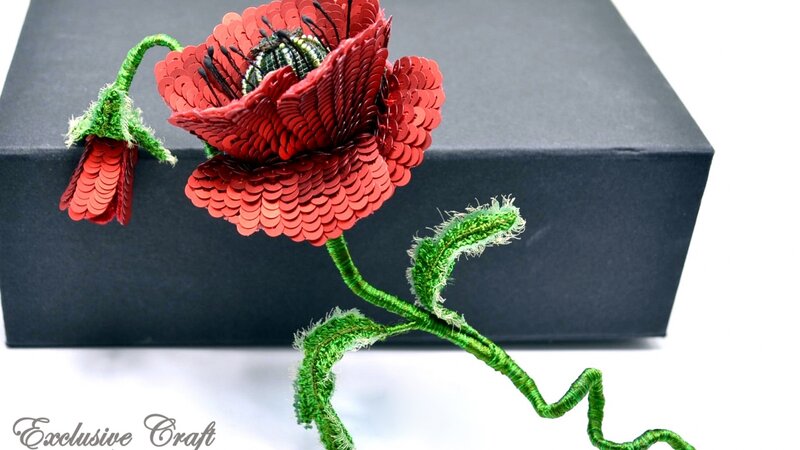 Brooch "Poppy"