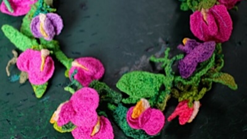 Everlasting Pea Necklace