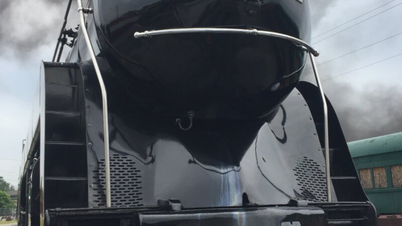 Streamlined Smoker
