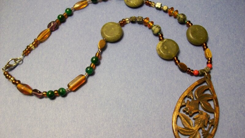 Wood fish necklace
