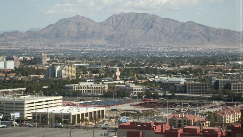 MORNIN VIEW OF MOUNTAINS, LAS VEGAS