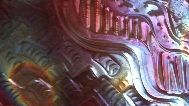 Weaving Waves