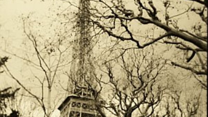 3rd Annual Exhibit In Love in Paris