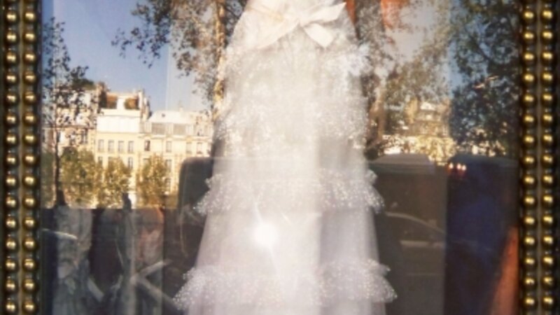 20th Annual Exhibit Window Shopping in Paris