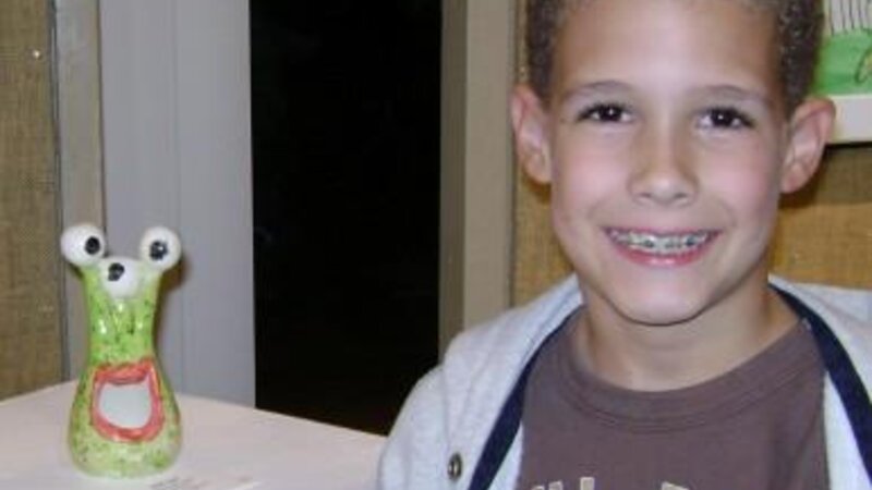 19th Annual Exhibit Red Lips