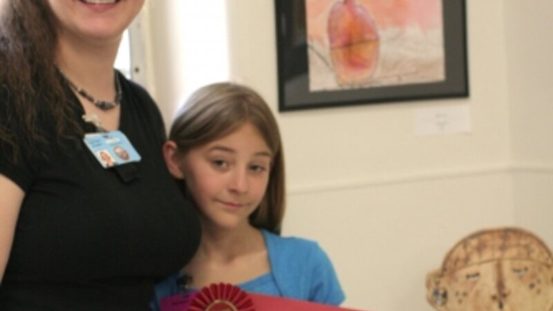 5th Annual Exhibit Daisy Vase