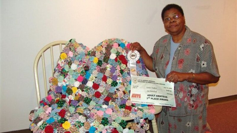 5th Annual Exhibit Yo-Yo Quilt