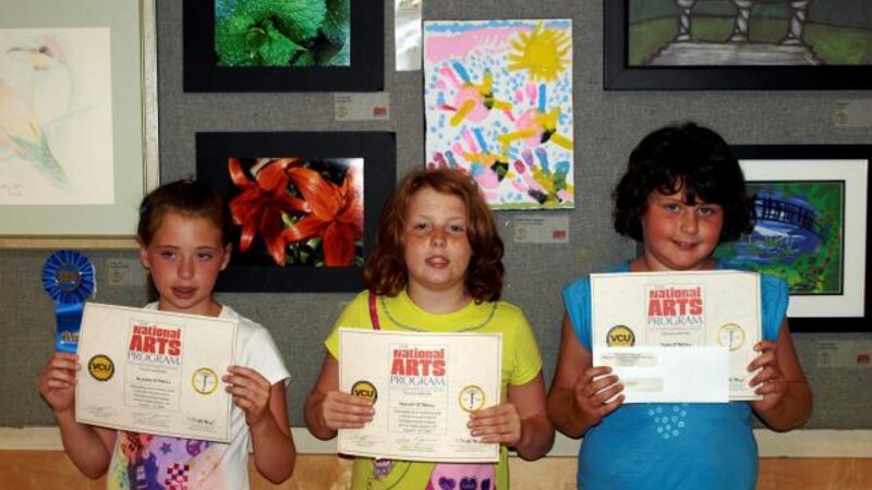 4th Annual Exhibit Alexis, Haley & Tori O'Neill