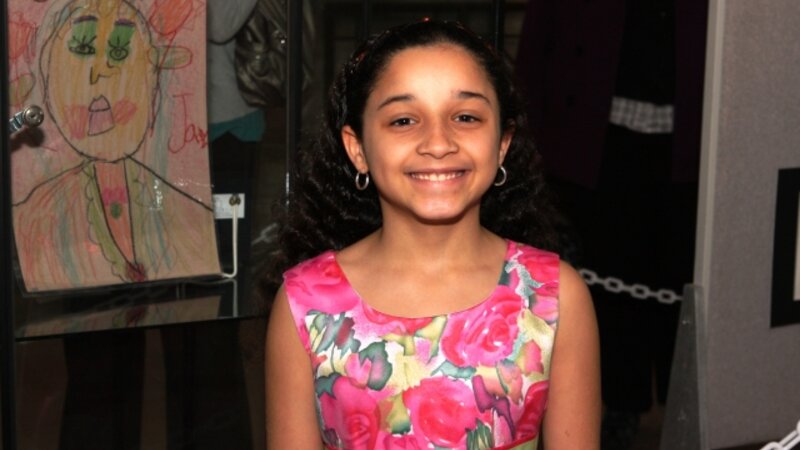 12th Annual Exhibit Queen