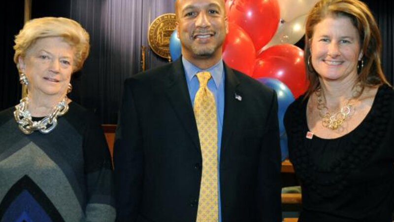 5th Annual Exhibit NAP President and Director attend 2009 Awards Reception