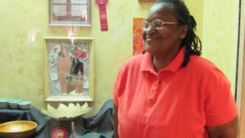 11th Annual Exhibit Flower Plate