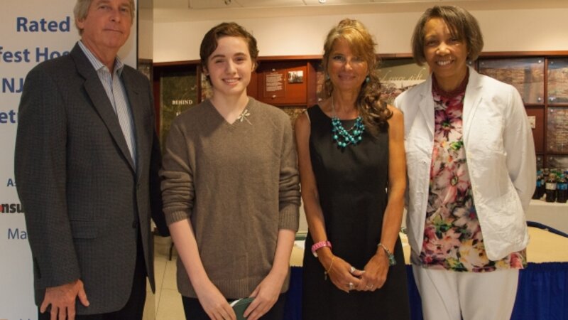 8th Annual Exhibit Aragorn and Anduril