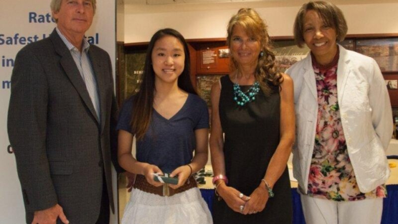 8th Annual Exhibit Singing in the Rain