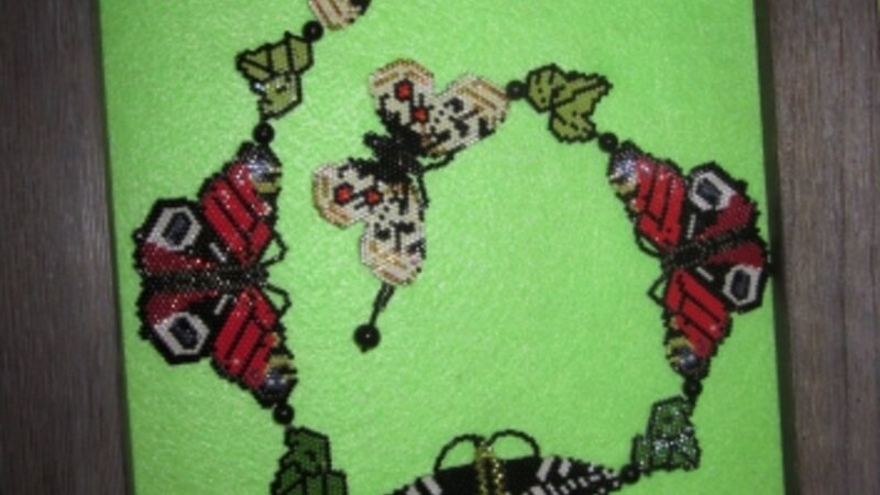 12th Annual Exhibit Forever in Beads, But Not in Nature