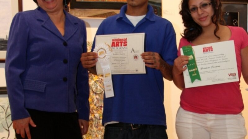 9th Annual Exhibit Laura Esparza presenting Scholarship Award and Third Place in the Teen 13-18 category