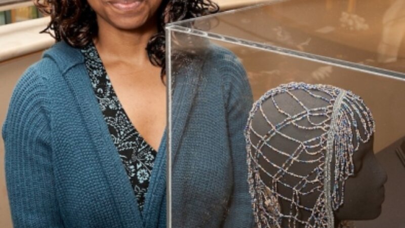 6th Annual Exhibit Beaded Head Dress