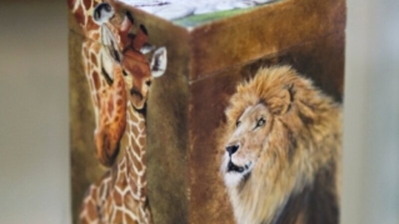 1st Annual Exhibit Wildlife Box (5'x 5')