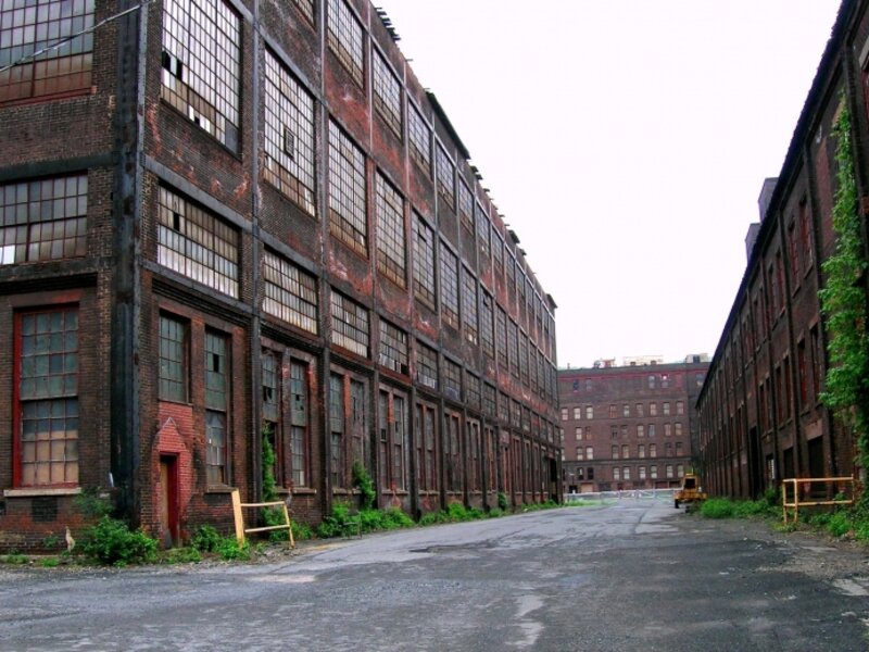 Between Central Tool & The Annex