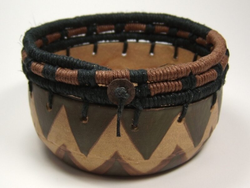 Clay Bottom Wooven Top Catchall