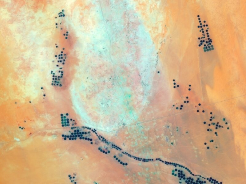 Satellite Imagery by Jeremy J Starn, and USGS Landsat 8 Satellite 