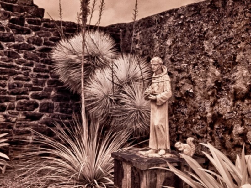 Mission San Jose Statue