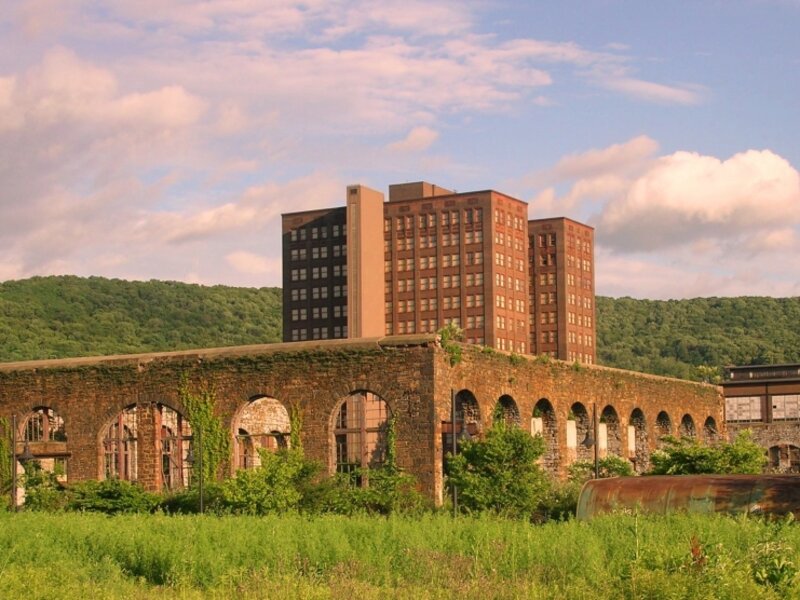 Foundry & Headquarters
