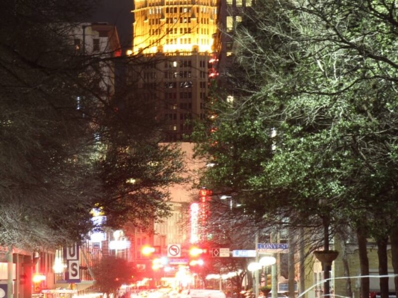 Towerlife bldng night shot pic2