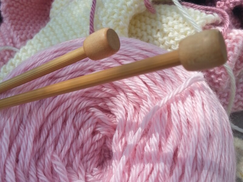 Knitting in Pink
