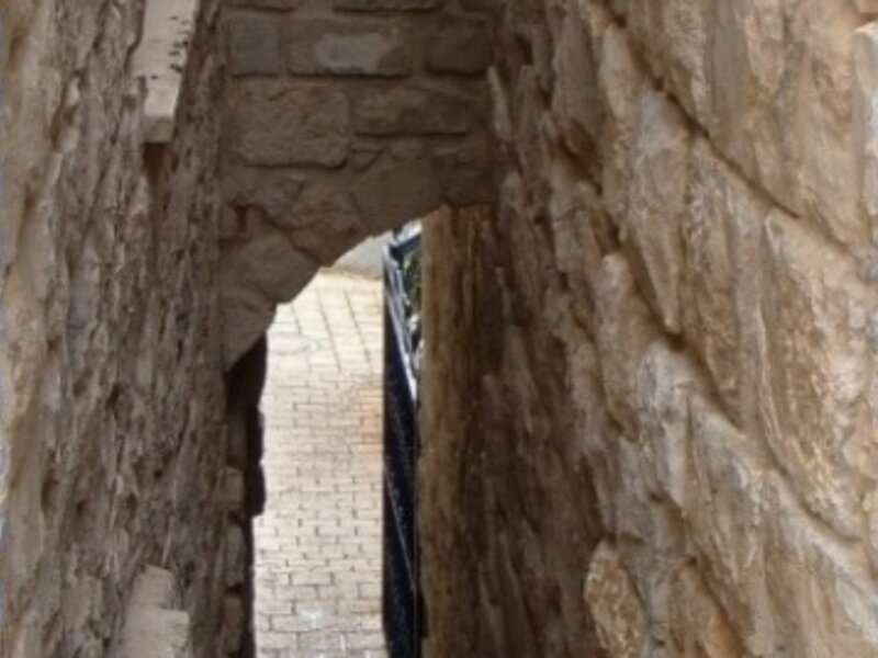 סםטת הםש'ח Messiah’s Alley