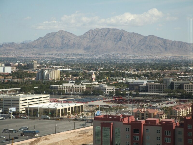 MORNIN VIEW OF MOUNTAINS, LAS VEGAS