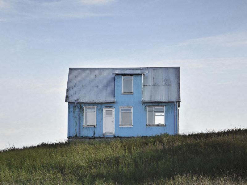 photo of a blue house