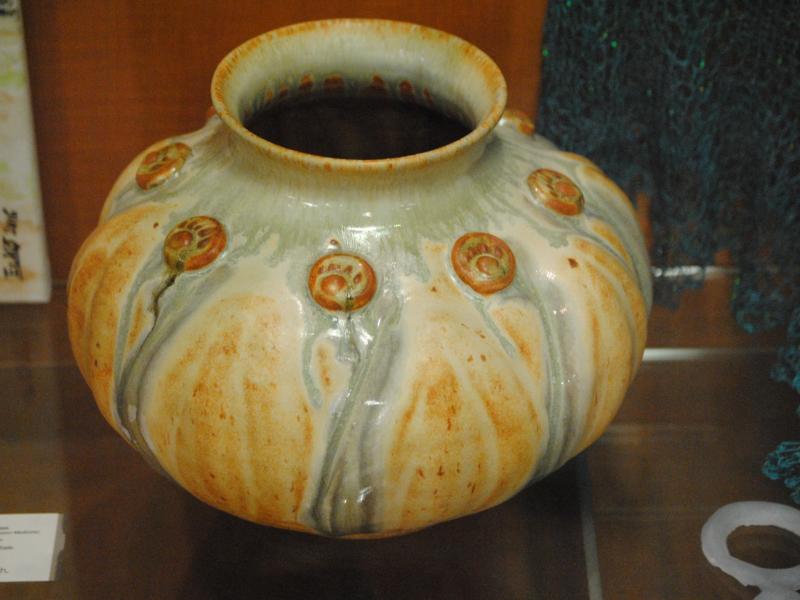 11th Annual Exhibit Bear Claw Vase