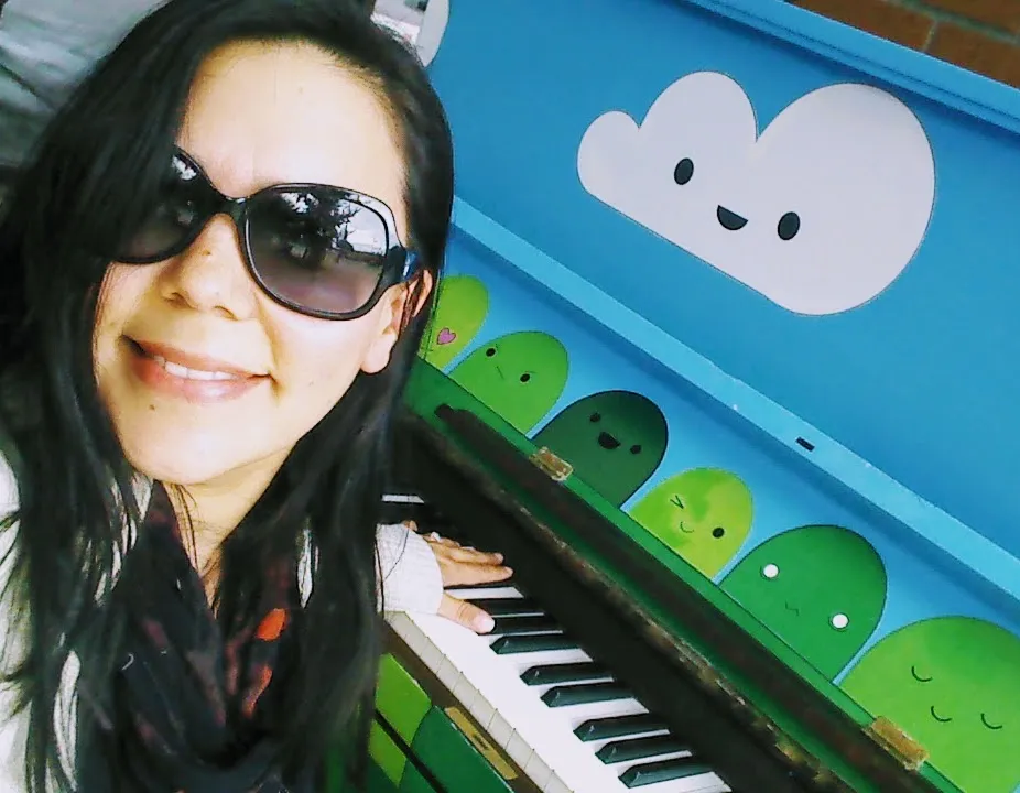 Fun Piano Selfie