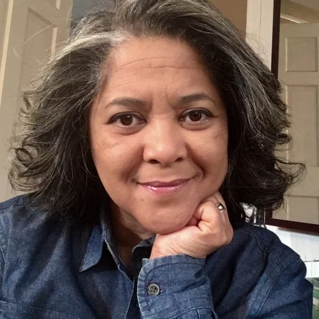 Yvonne G Mendoza