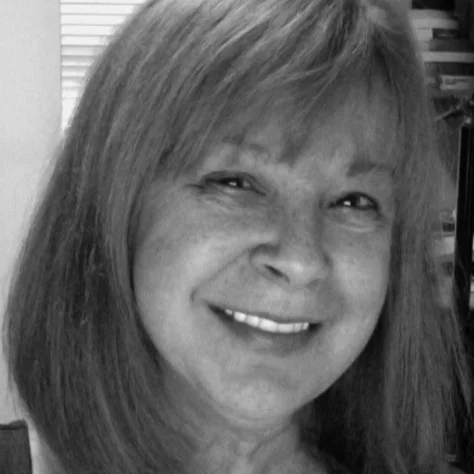 Laura Dumm
