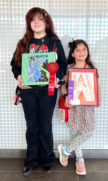 Artists Victoria ( 14yrs) and Jacquelyn (8yrs)  Escamilla