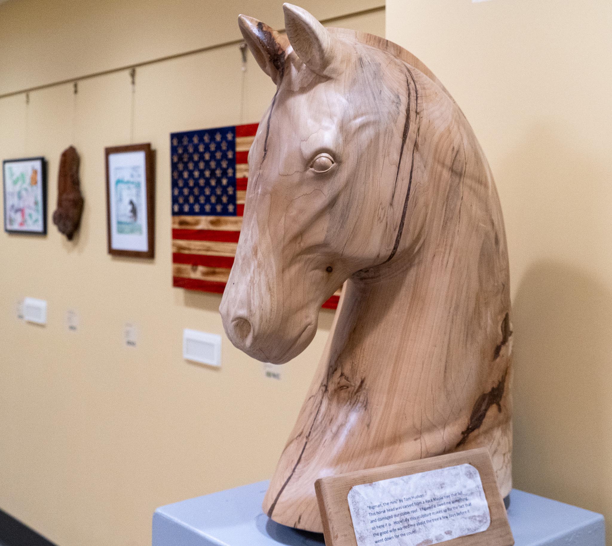Big Horse Head out of wood